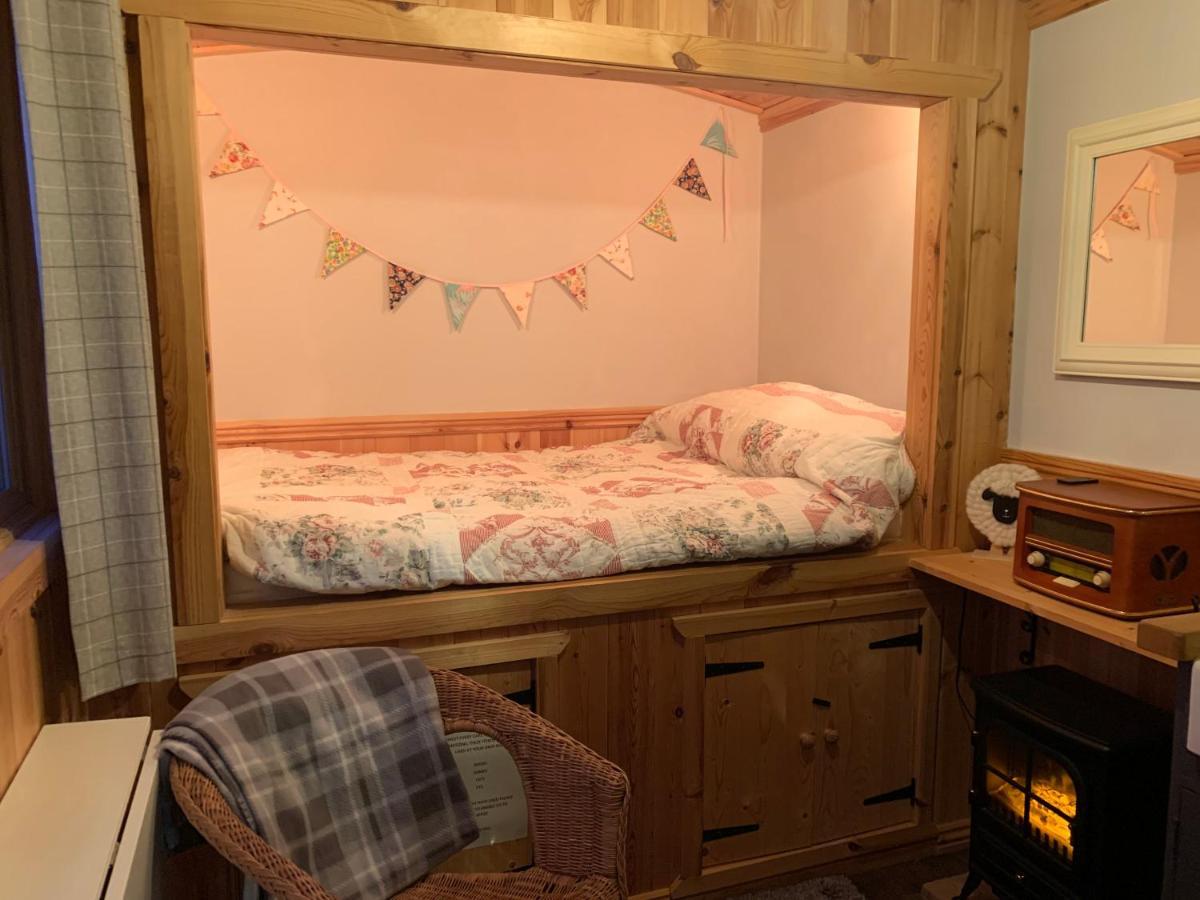 Sheepwash Shepherds Hut Bebside المظهر الخارجي الصورة