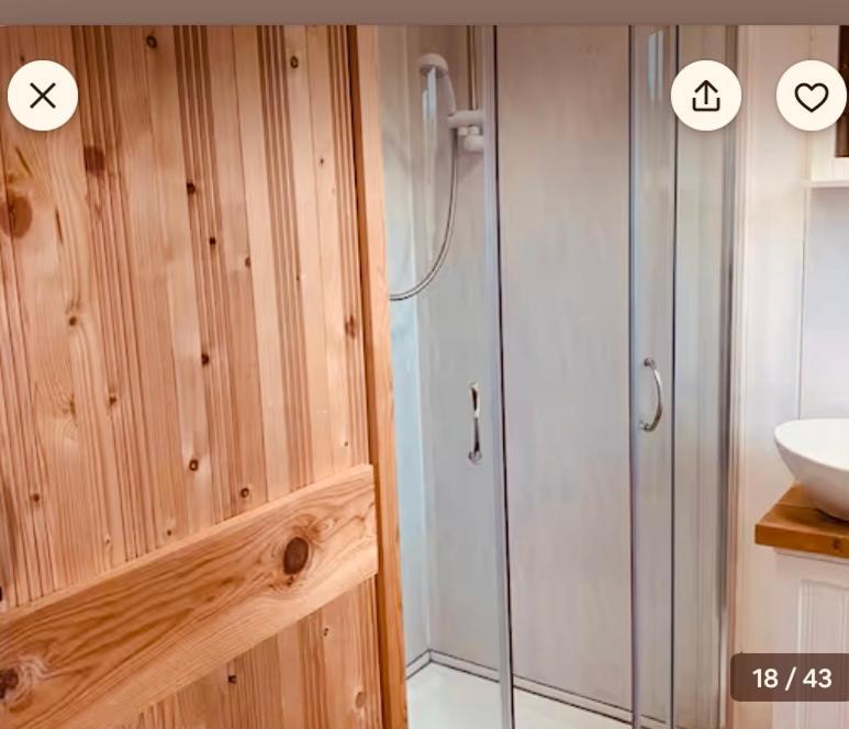 Sheepwash Shepherds Hut Bebside المظهر الخارجي الصورة